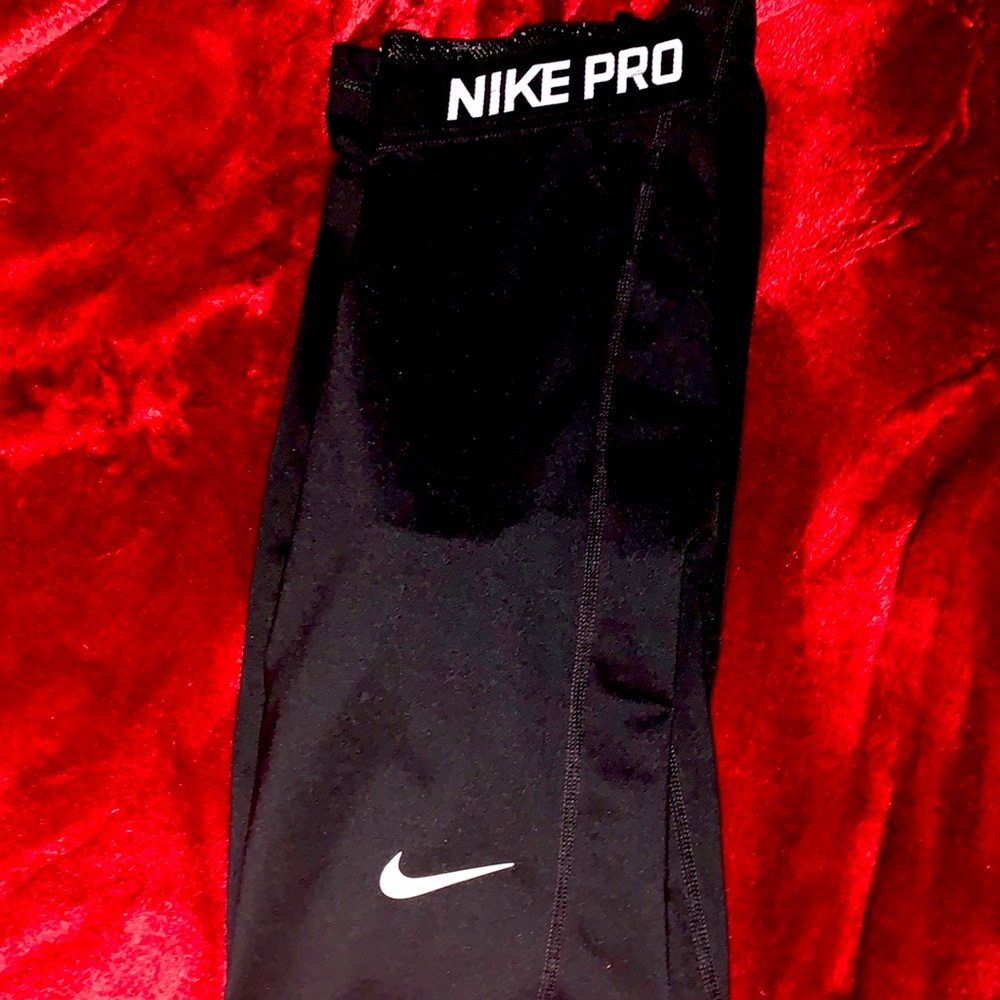 Nike Pro black leggings